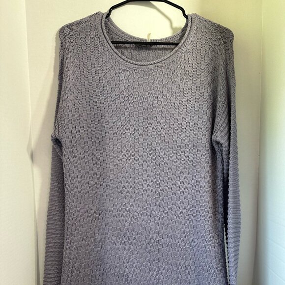 Oversized light purple Vince Camuto comfy tunic sweater size small - Picture 1 of 7